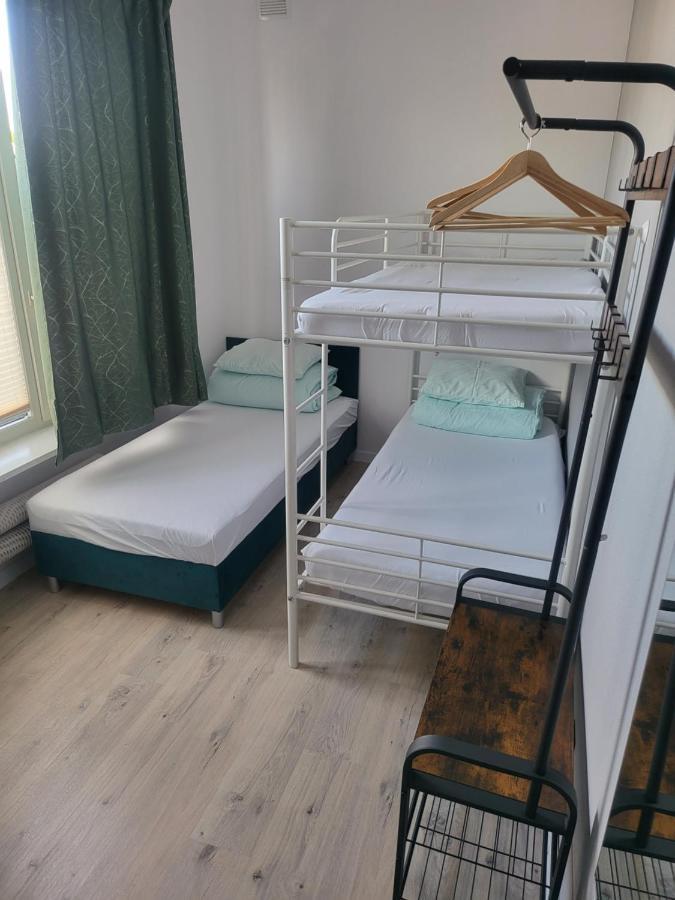 Rooms4Rest Wiertnicza - Private Rooms For Tourists - Atr Consulting Sp, Z O,O, Varşovia Exterior foto