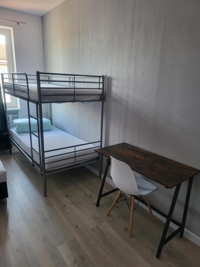 Rooms4Rest Wiertnicza - Private Rooms For Tourists - Atr Consulting Sp, Z O,O, Varşovia Exterior foto