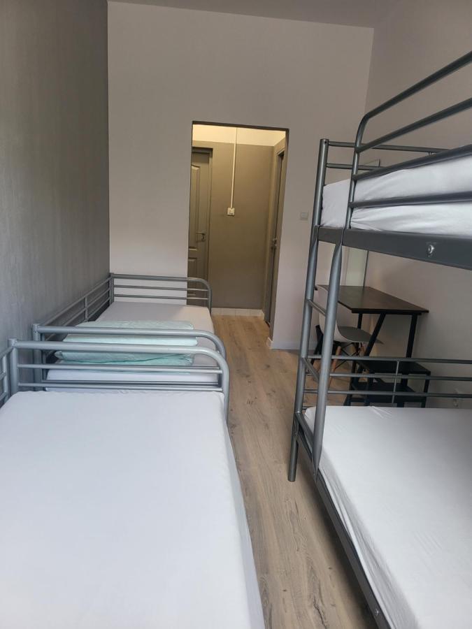 Rooms4Rest Wiertnicza - Private Rooms For Tourists - Atr Consulting Sp, Z O,O, Varşovia Exterior foto
